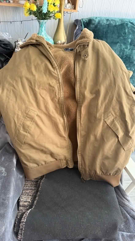 Photo of free Man’s coat (Sale M33) #1