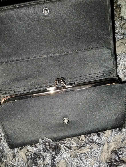 Photo of free Ladies purse (Chesser EH14) #2