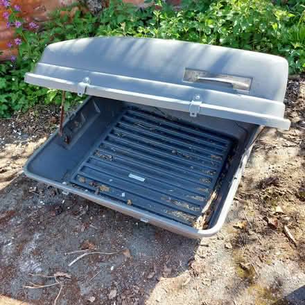 Photo of free Old top box (Pembridge HR6) #1