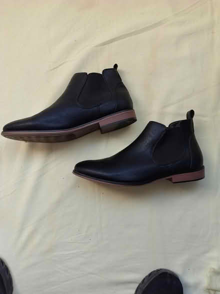 Photo of free Size 8 (Gloucester) #3