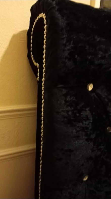 Photo of free Headboard Suede dimontee Double (Locksmith BR6) #2