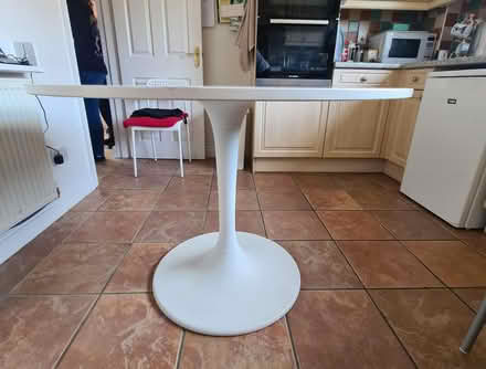Photo of free White Round Table (NN4 5BD) #3