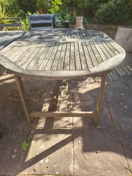 Photo of free Wooden extendable garden table (Bexleyheath DA7) #2