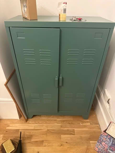 Photo of free Metal cabinet (N7 9JQ) #1