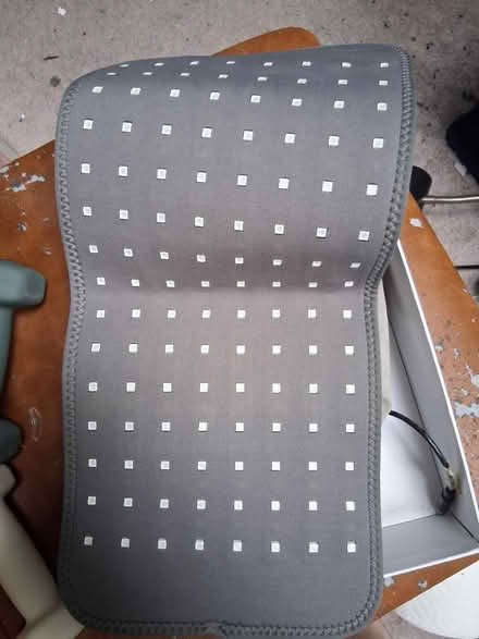 Photo of free Red light therapy machine (Mount rainier) #1