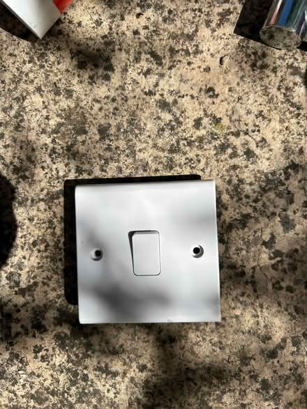 Photo of free Switch (Caldecott OX14) #1