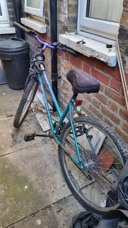 Photo of free Old Mountain bike, N22 (Alexandra Palace N22) #1