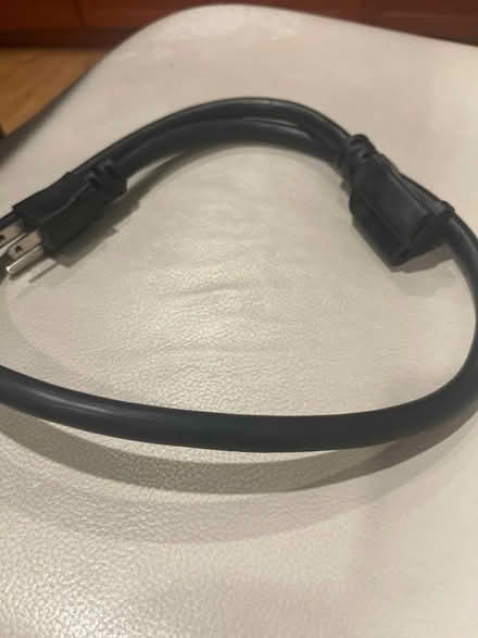 Photo of free 3’ ext cord, 12 gauge (Cleveland Park) #1