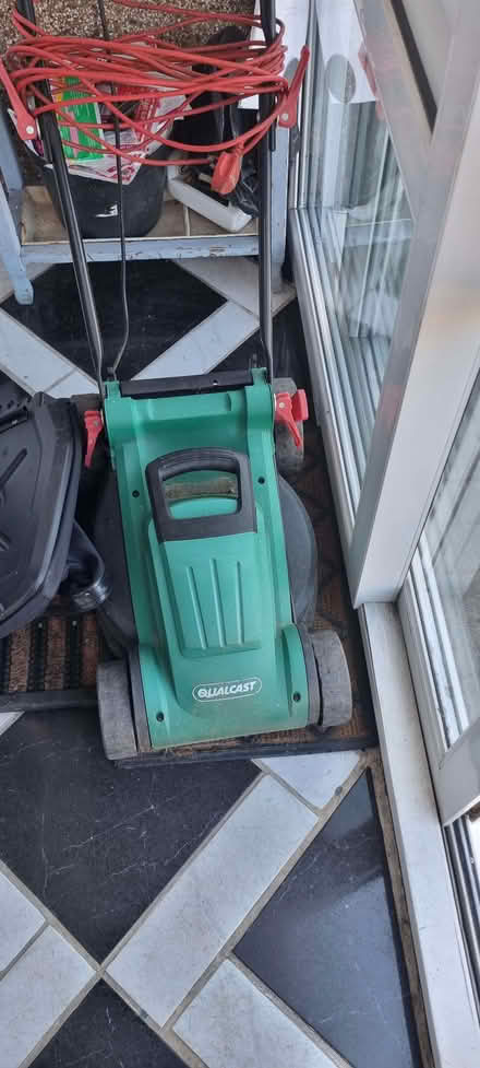 Photo of free QUALCAST LAWN MOWER - No Collection Box (Ravensbourne BR1) #1