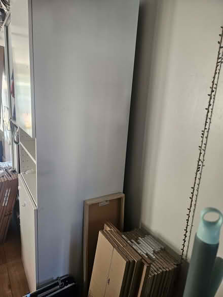 Photo of free White cabinet (Molesey KT8) #4