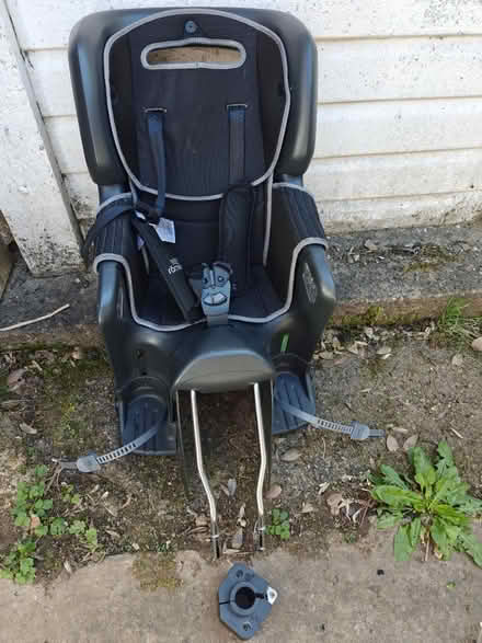Photo of free Child bike seat (BS4) #1