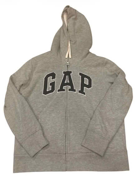 Photo of free Gap Woman’s Hoodie (Brooklyn Storage) #1