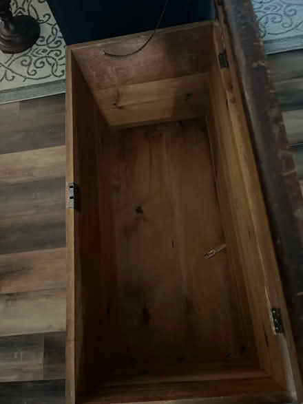 Photo of free Antique Window Blanket Storage (Waterford/Clarkston) #4