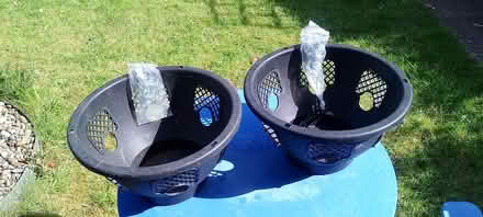 Photo of free Plastic hanging baskets (Brighton Hill RG22) #1