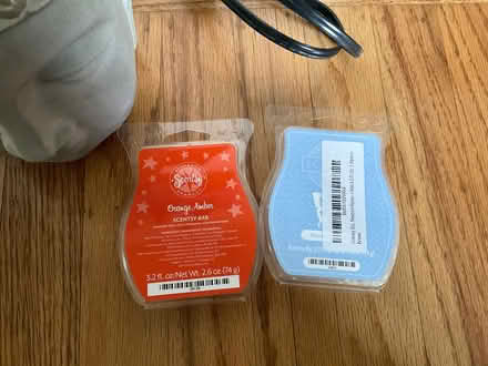 Photo of free Buddha aroma heater (Alameda) #3