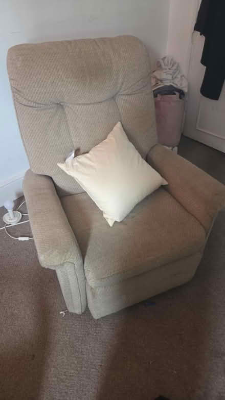 Photo of free Recliner armchair (King's cross road WC1X) #1