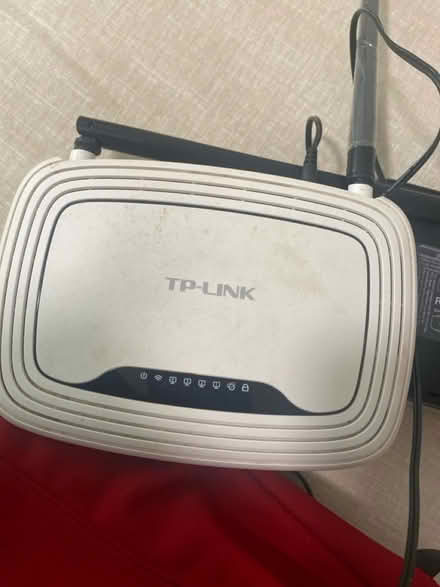 Photo of free Internet Router (Crumble cookie on w74th) #2