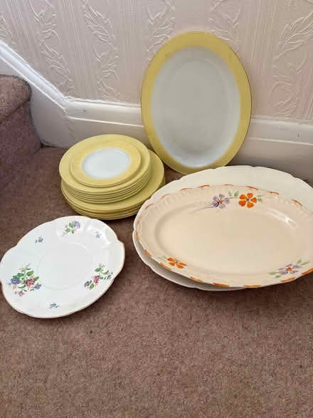 Photo of free Dinner Plates, serving plates (Hazel Grove SK7) #1