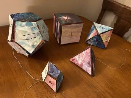 Photo of free homemade D&D dice decorations (Freedom and Drake) #1