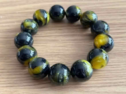 Photo of free Quartz bangle & Cats Eye Bracelet :new (New Eltham SE9) #3