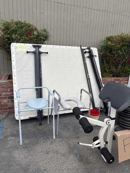 Photo of free stuff Santa Clara church (Lawrence Station Santa Clara) #2