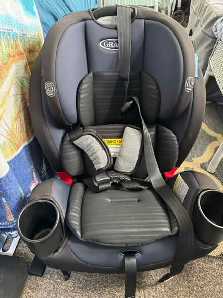 Photo of free Car seat (60 Highland Ave, Watertown) #1