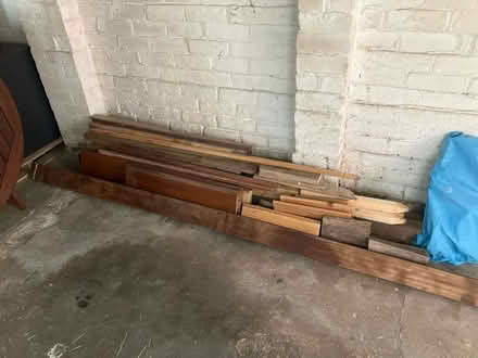 Photo of free Pile of dry wood (Greenhill S8) #1