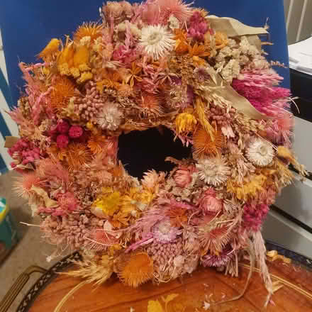 Photo of free dried floral wreath (Ballynafoy BT7) #1