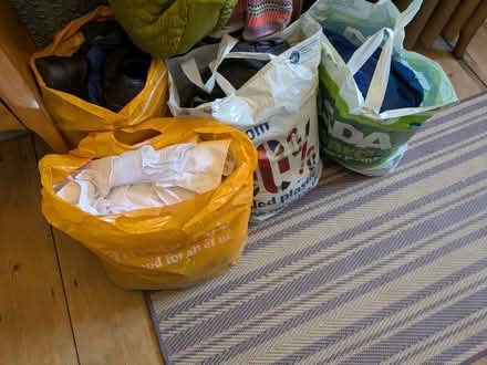 Photo of free School uniform - Primary - English Martyrs (Rugby CV21) #1