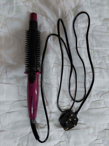 Photo of free Hot brush (Hoole CH2) #1