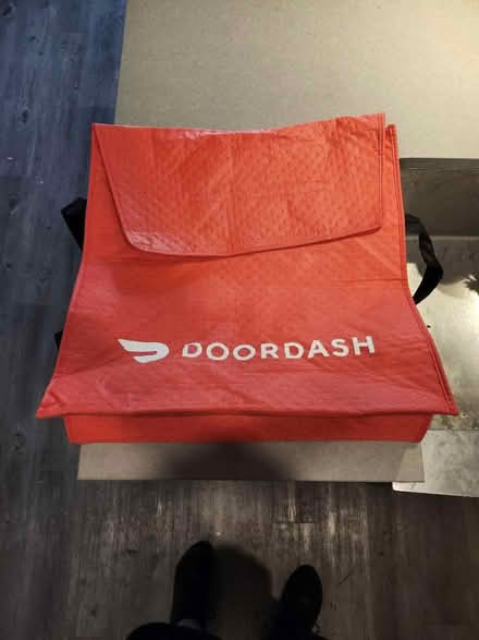 Photo of free Doordash bag with double handles (76102) #1