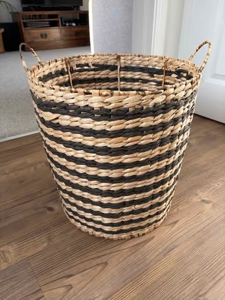 Photo of free Basket (Hampden Park BN22) #2