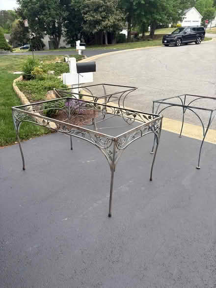 Photo of free Metal table frame (4205 Crooked Stick Court FX) #1