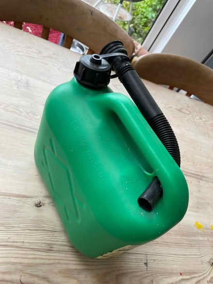 Photo of free 5 litre petrol can (Stoneleigh KT17) #1