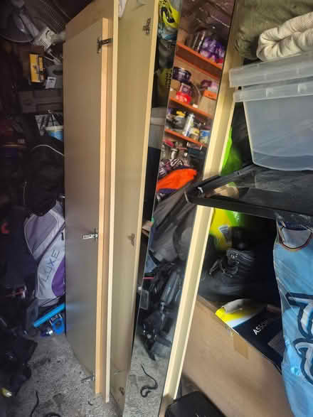 Photo of free Double wardrobe (LU2) #1