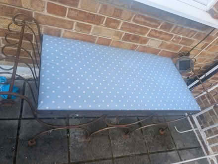Photo of free Metal Garden Bench (Kilburn Park NW6) #2
