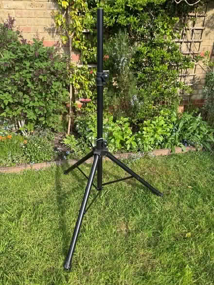 Photo of free Loudspeaker stand (Hassocks BN6) #1