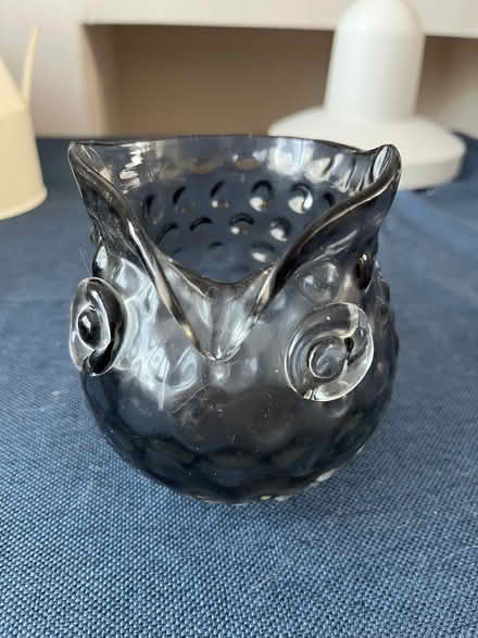 Photo of free Vintage glass owl vase (New Eltham SE9) #1