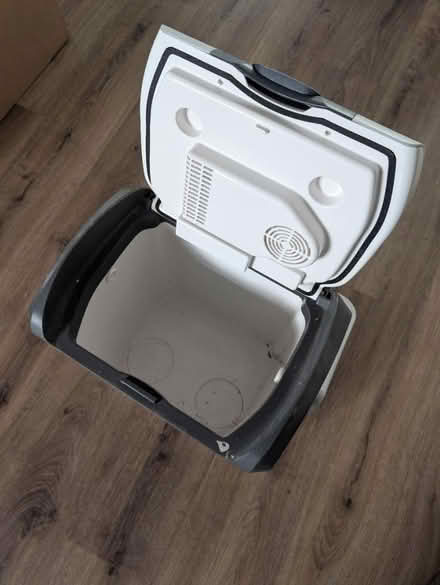 Photo of free 12V Fridge (Winslow MK18) #2