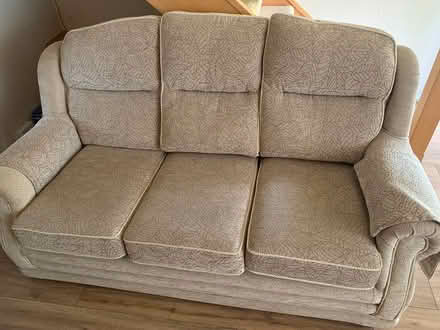 Photo of free Sofa (CV7) #1
