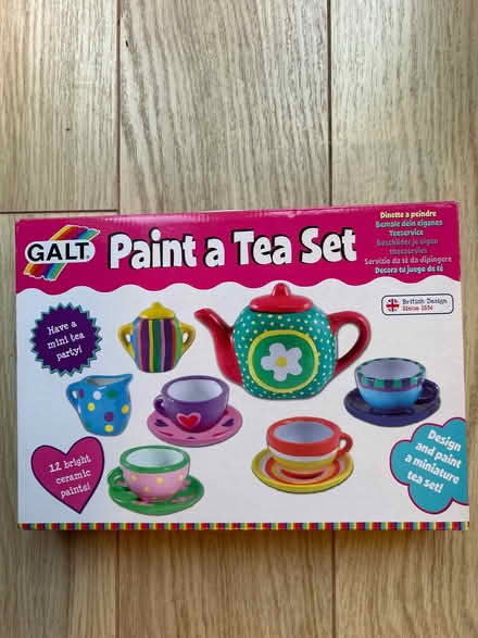 Photo of free Paint a tea set (Caldecott OX14) #1