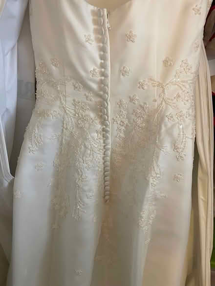 Photo of free Size 6 Wedding Dress (Sunnyvale (Wolfe)) #2