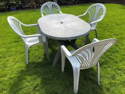 Photo of free Garden table and 4 chairs (GU6) #2