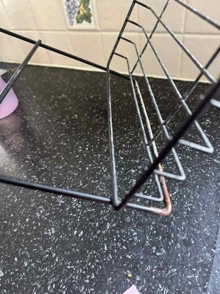 Photo of free Dish rack (SE28) #3