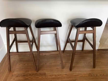 Photo of free 4 bar stools (Berkeley) #1