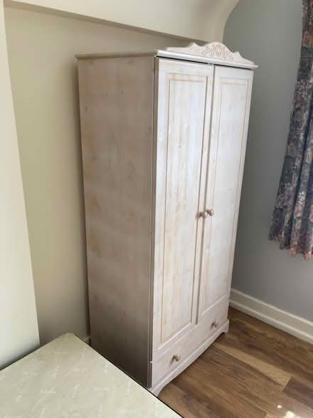 Photo of free Wardrobe and dressing table (North Camp GU14) #1