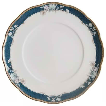 Photo of free Noratake Dinner Plates (Jefferson Avenue Downers Grove) #1