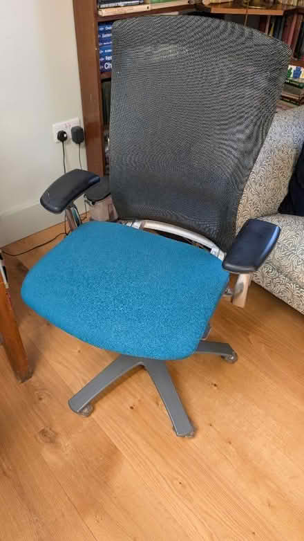 Photo of free Desk Chair (University Area RG1) #1