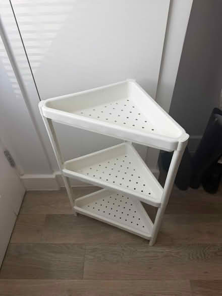 Photo of free Little bathroom storage (Clapham Park SW4) #1
