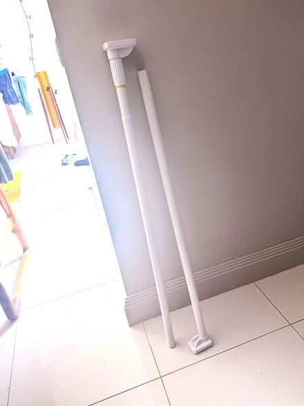 Photo of free adjustable tension pole 110cm-300cm (Crystal Palace SE19) #2